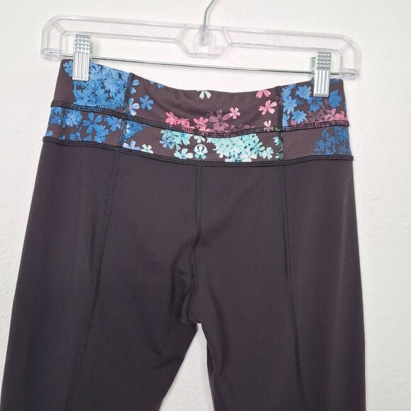 Lululemon Skinny Groove Leggings Sz 4 Petal Pop Floral Waist Workout Gym Sporty - Picture 8 of 14